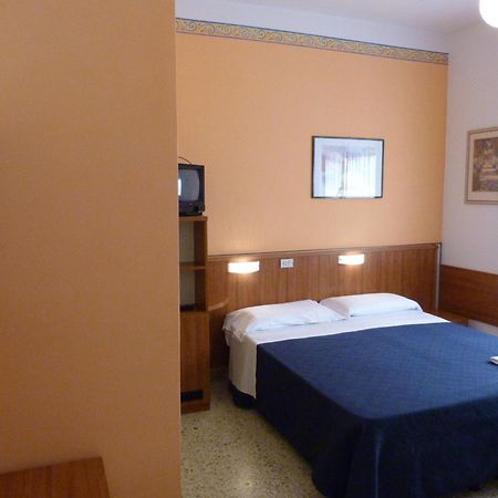 Hotel Bologna Σαν Μπενεντέτο ντελ Τρόντο Εξωτερικό φωτογραφία