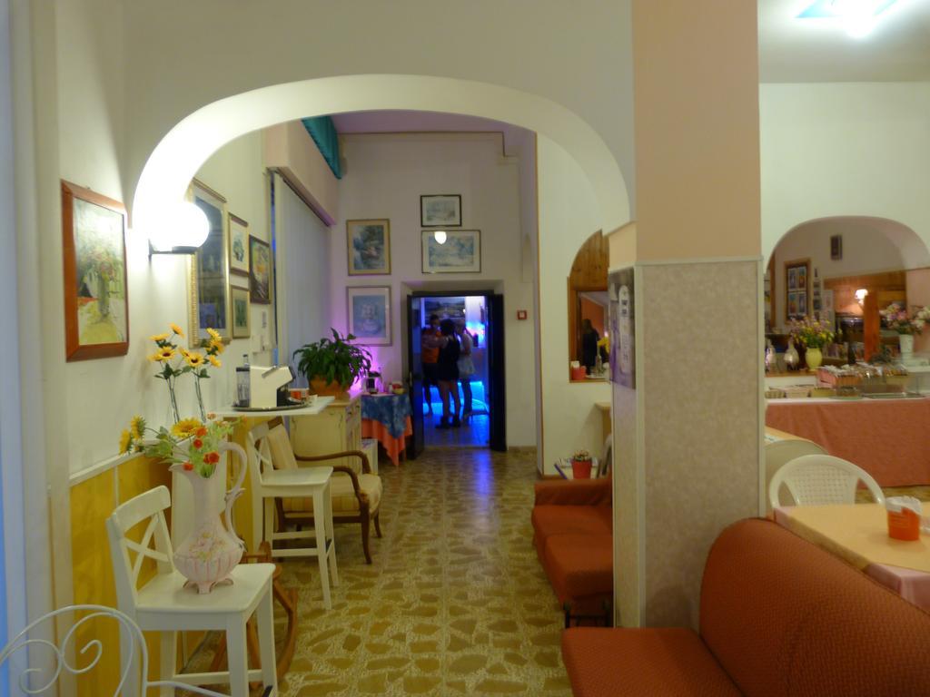 Hotel Bologna Σαν Μπενεντέτο ντελ Τρόντο Εξωτερικό φωτογραφία