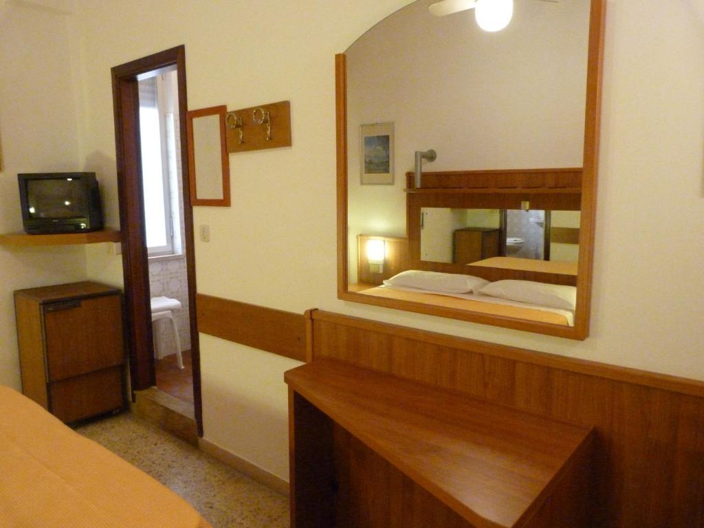 Hotel Bologna Σαν Μπενεντέτο ντελ Τρόντο Δωμάτιο φωτογραφία