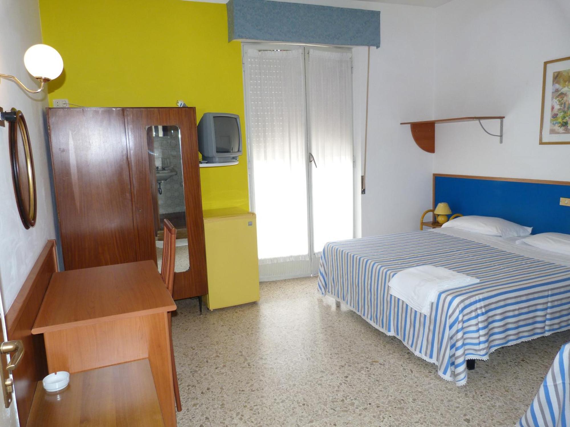 Hotel Bologna Σαν Μπενεντέτο ντελ Τρόντο Εξωτερικό φωτογραφία