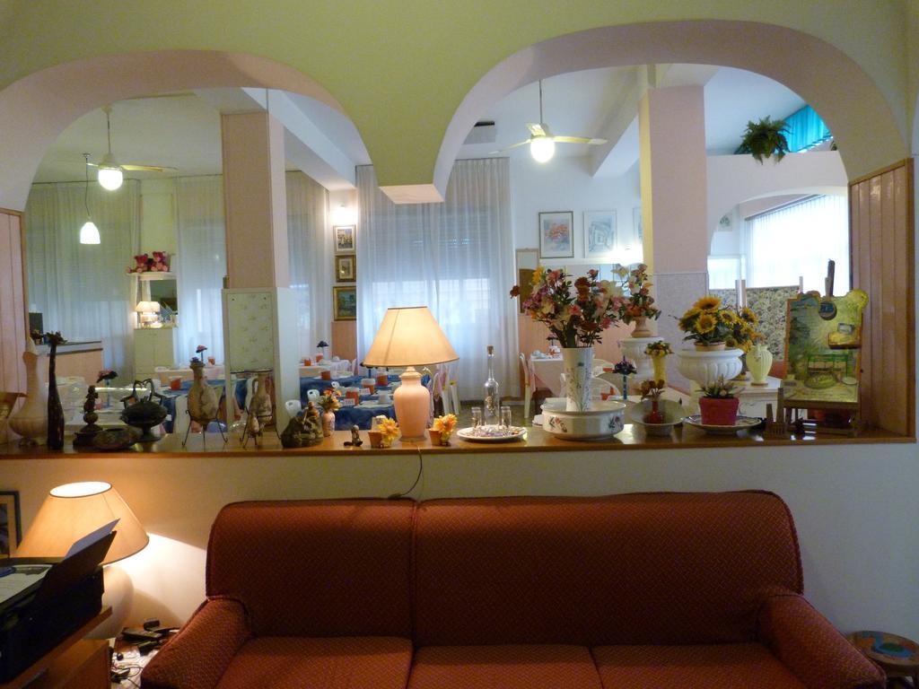 Hotel Bologna Σαν Μπενεντέτο ντελ Τρόντο Εξωτερικό φωτογραφία